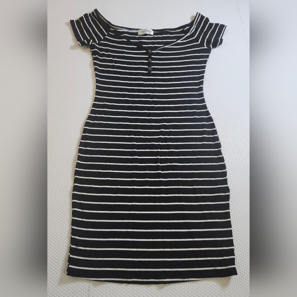 Off-Shoulder Black and White Striped Midi Dress with Button Detail